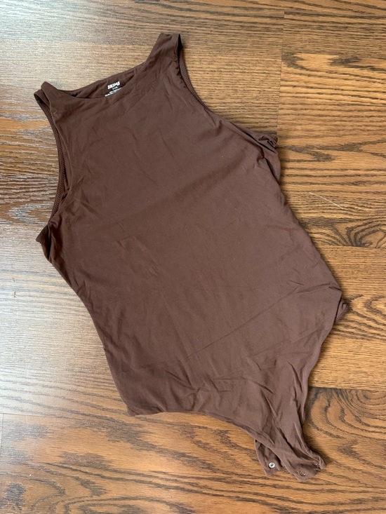 SKIMS Tops - SKIMS Brown Sleeveless High-Neck Bodysuit